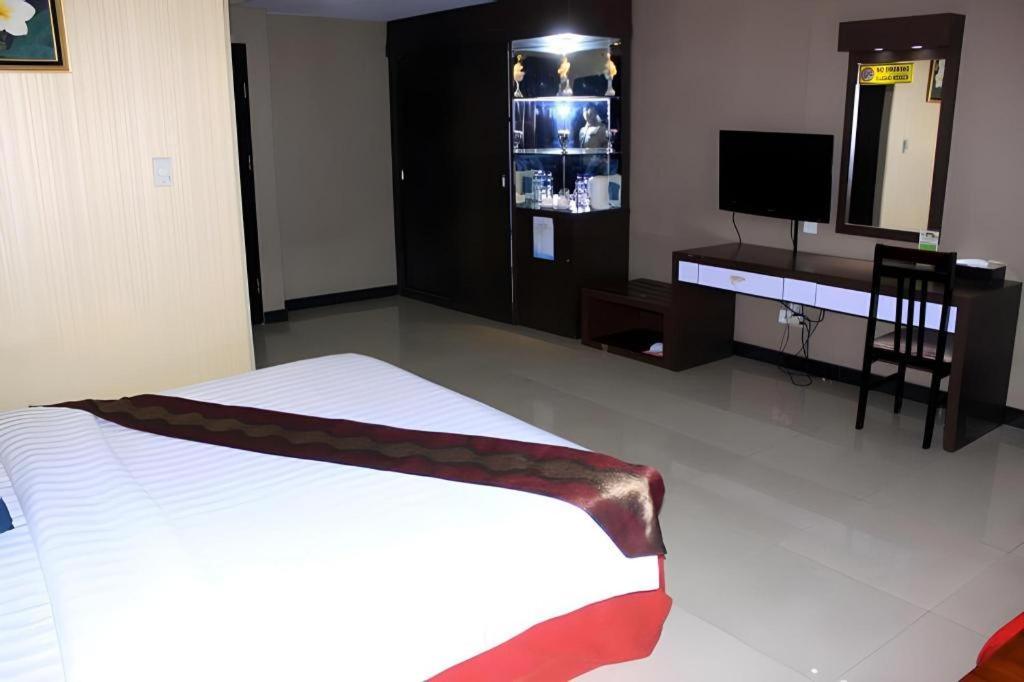 Grand Antares Hotel Medan Exteriér fotografie