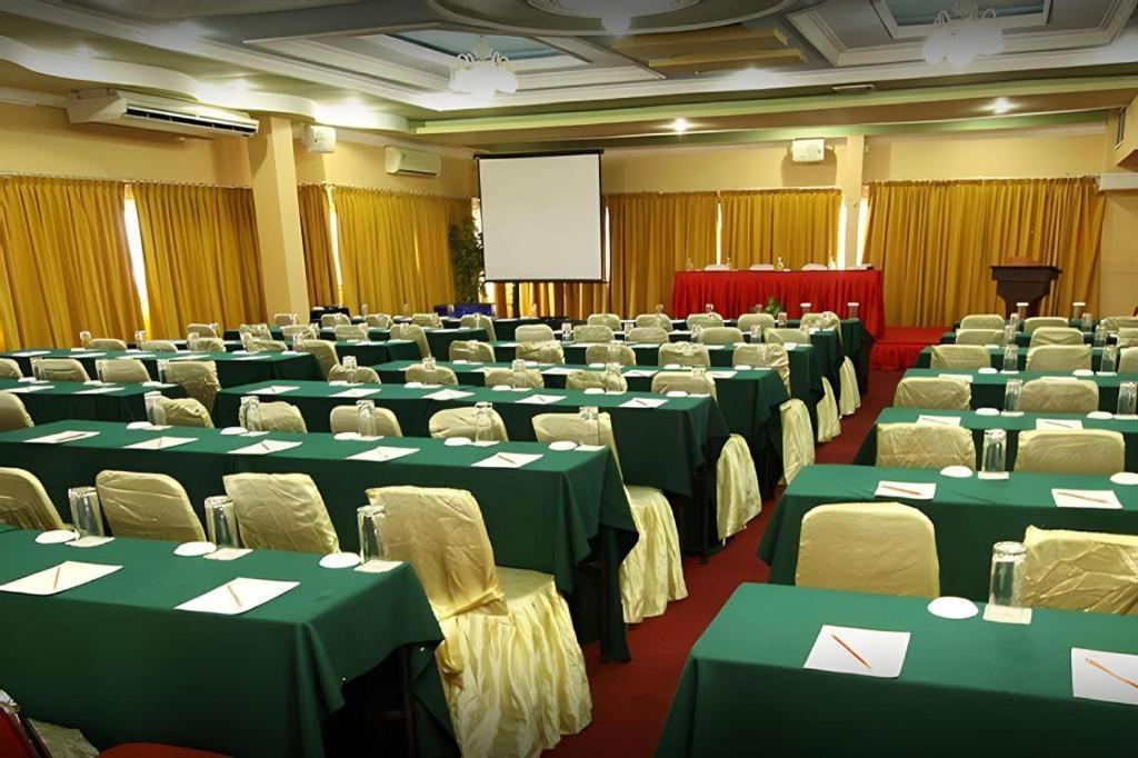 Grand Antares Hotel Medan Exteriér fotografie